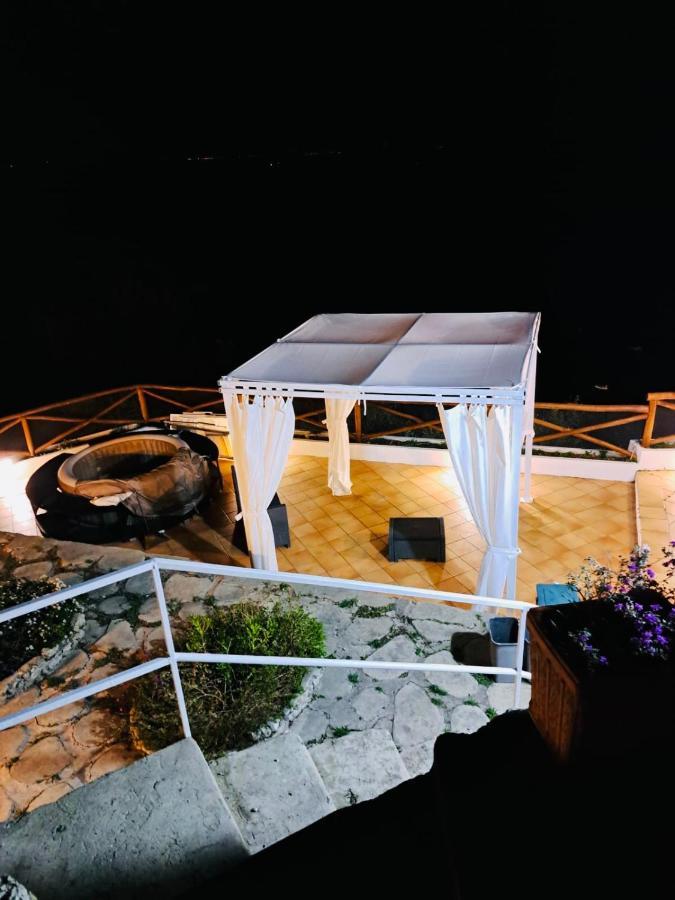 La Limonaia E La Praia Praiano Bagian luar foto