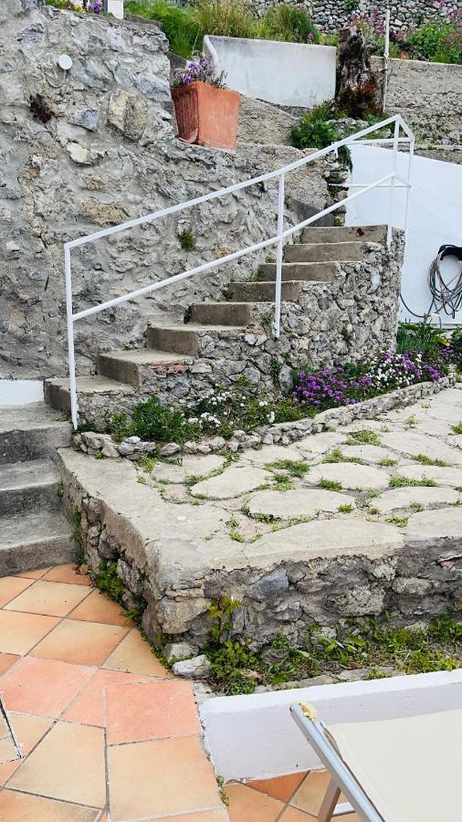La Limonaia E La Praia Praiano Bagian luar foto