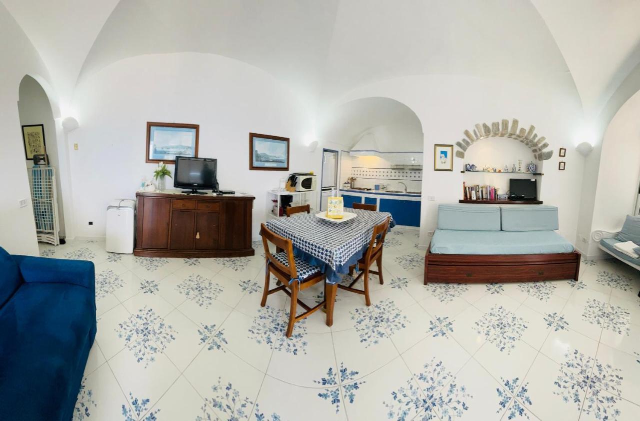 La Limonaia E La Praia Praiano Bagian luar foto